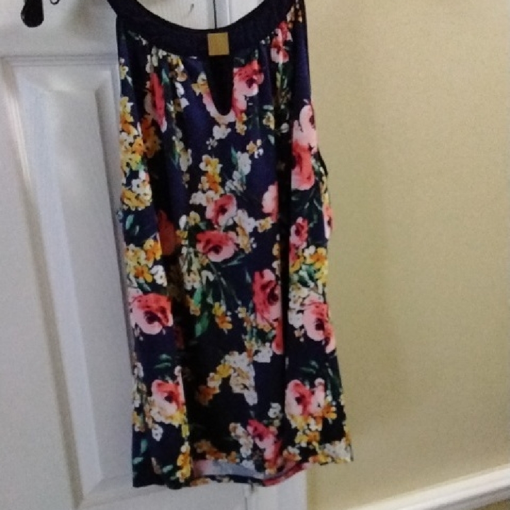 Perceptions Navy Floral Top